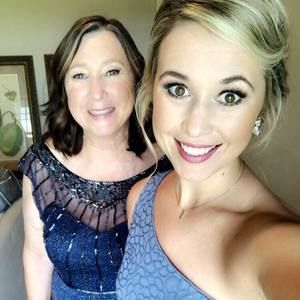 Meet your Posher, Brooke